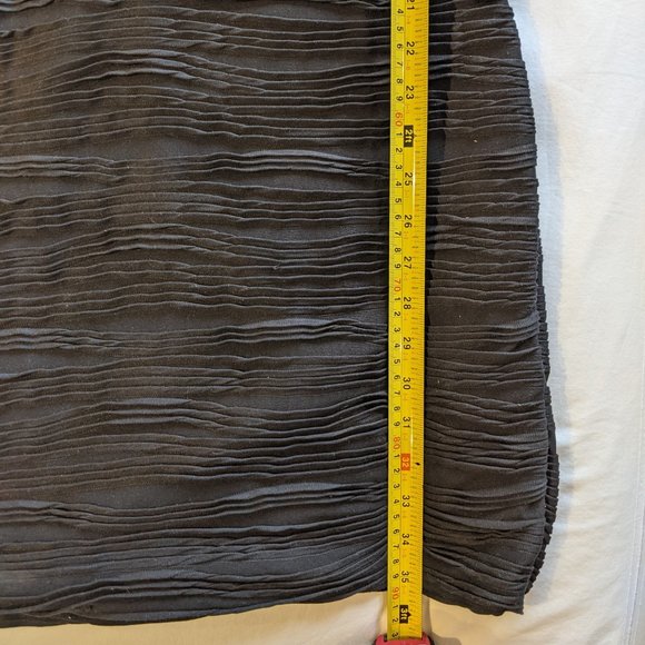 H&M Sleeveless Bodycon Round Scoop Neckline Crepe Lined Dress Black … - Picture 7 of 8